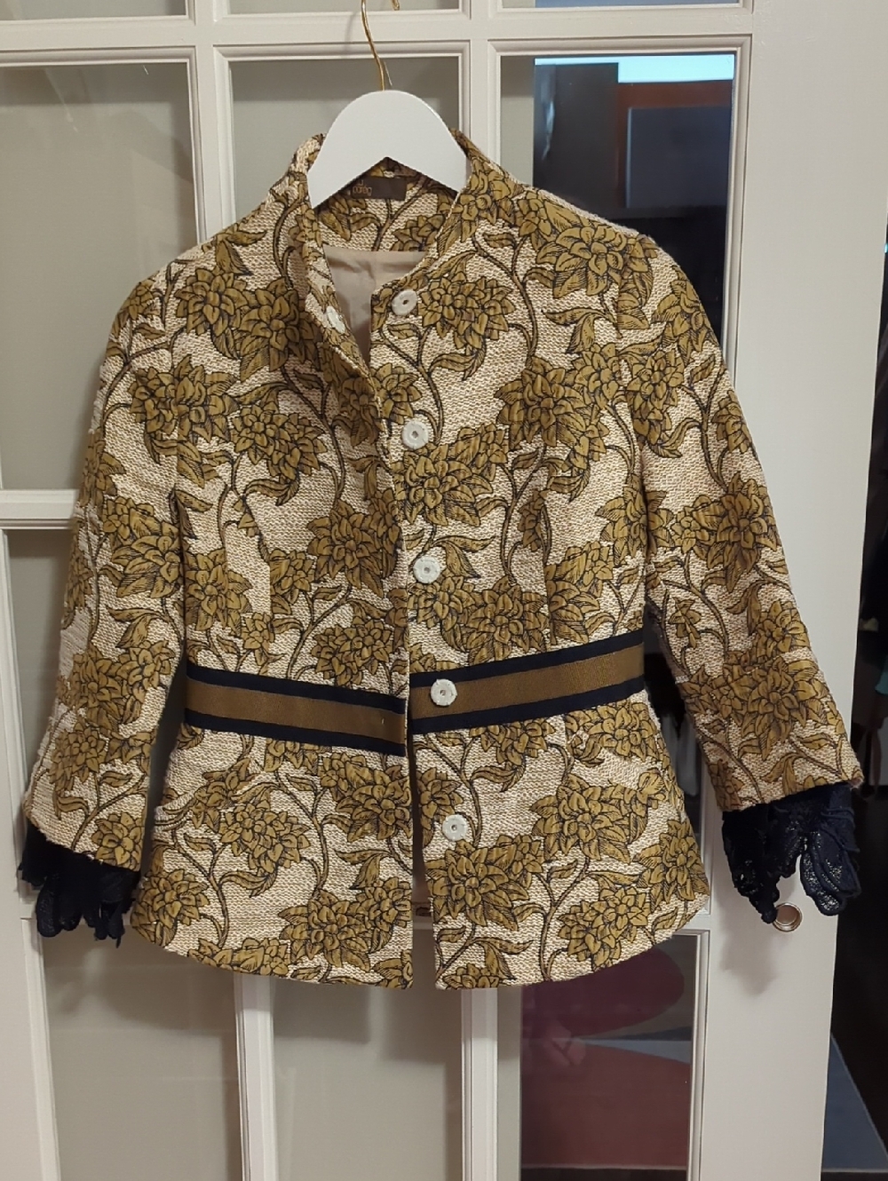Vintage Italian Gold & Cream Floral Textured Jacket by Olla Parég